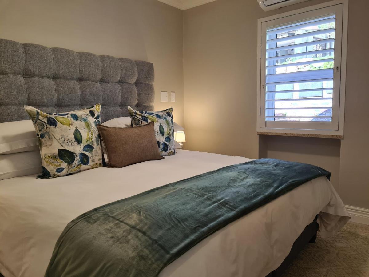 Amberhall Guesthouse Johannesburg Bagian luar foto