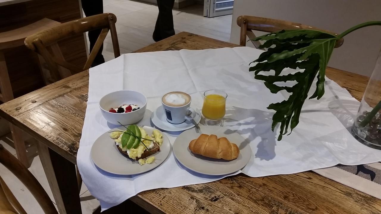 Amberhall Guesthouse Johannesburg Bagian luar foto